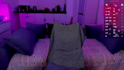 Light  online show from November 14, 11:13 pm