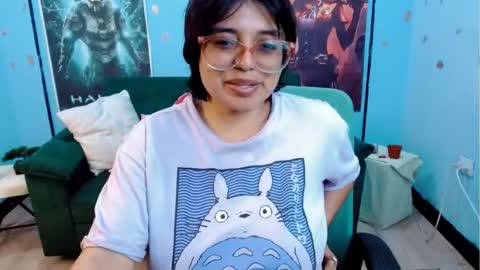 ohmysqueak online show from May 20, 1:39 pm