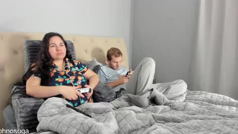 ohnosuga online show from April 19, 5:45 pm