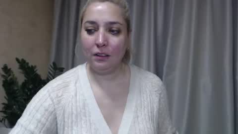 Iren online show from November 14, 8:35 am