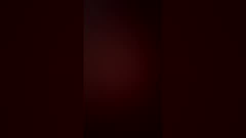 Snapshot of oicu81t00 chatting on February 15, 8:05 pm oicu81t00 online show from February 15, 8:05 pm