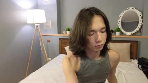 Snapshot of okerriella chatting on October 17, 3:47 pm Ami online show from October 17, 3:47 pm