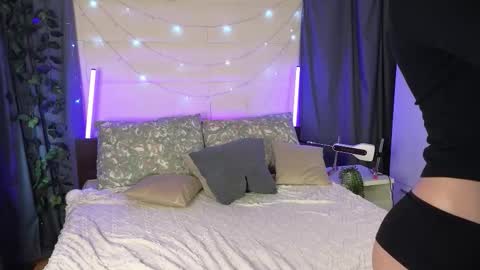 Ami online show from February 7, 7:45 am