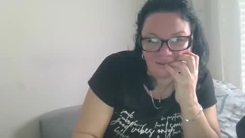 Kseniya online show from February 9, 9:02 am