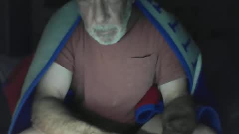 Snapshot of old_bald63 chatting on June 4, 7:36 am old_bald63 online show from June 4, 7:36 am