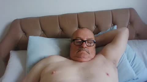 old_fkrr_ online show from October 4, 8:56 am