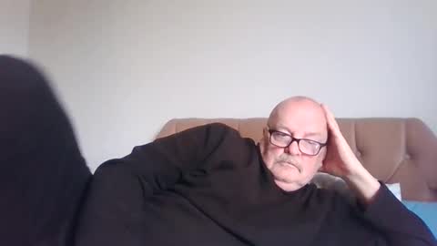 old_fkrr_ online show from February 19, 11:39 am