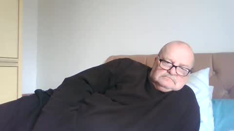 old_fkrr_ online show from February 26, 12:04 pm