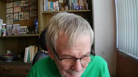 old_javacoder online show from June 12, 10:47 am