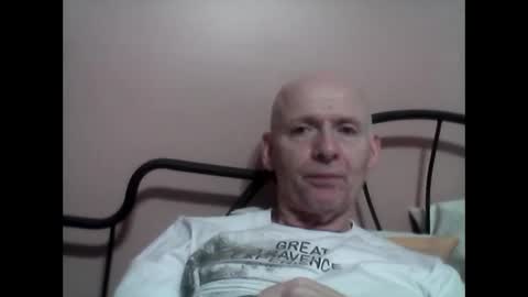 oldbuthorny62 online show from December 31, 1:26 am