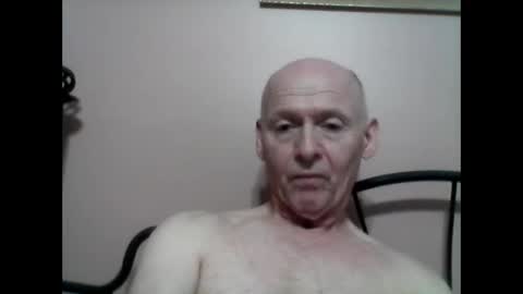 oldbuthorny62 online show from January 3, 8:11 pm