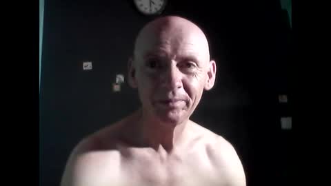 oldbuthorny62 online show from March 7, 8:13 am
