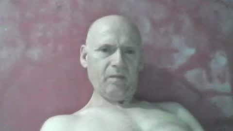 Snapshot of oldbuthorny62 chatting on July 5, 8:54 am oldbuthorny62 online show from July 5, 8:54 am