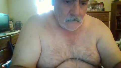 oldcockforyngladies online show from October 10, 2:38 pm