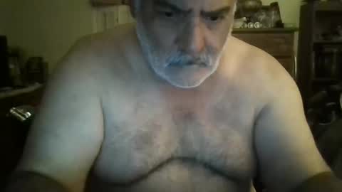 oldcockforyngladies online show from October 14, 8:48 am