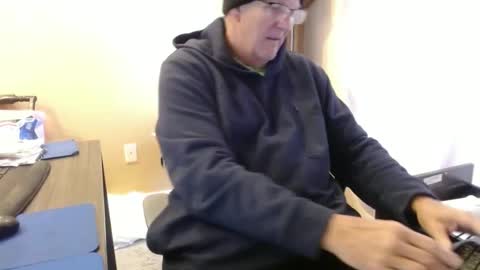 Snapshot of olderandwiser chatting on January 6, 5:16 pm Older and Wiser online show from January 6, 5:16 pm