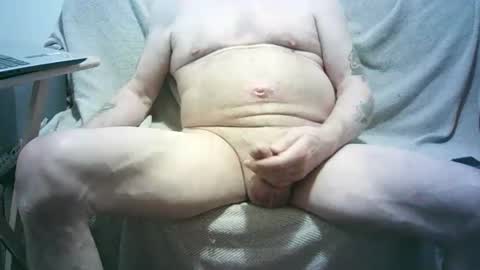 Snapshot of oldercock1411 chatting on March 5, 10:28 pm oldercock1411 online show from March 5, 10:28 pm