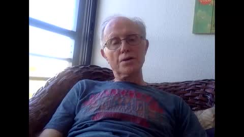 Snapshot of olderthandirt69 chatting on February 9, 8:24 pm olderthandirt69 online show from February 9, 8:24 pm