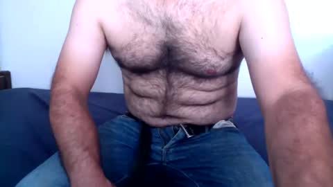 Snapshot of oldjeremy chatting on October 15, 9:42 am oldjeremy online show from October 15, 9:42 am