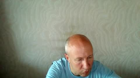 Snapshot of oleg365 chatting on July 5, 5:36 am figaro online show from July 5, 5:36 am