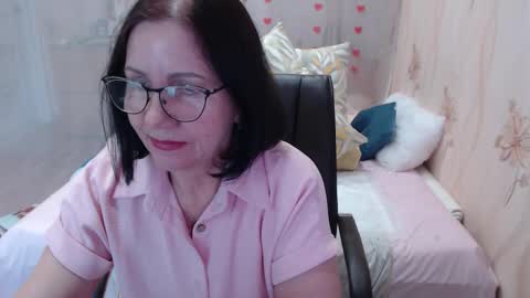 OlgaHottie online show from November 21, 12:32 am