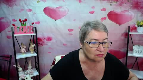 OlgaLuck online show from May 22, 5:03 am