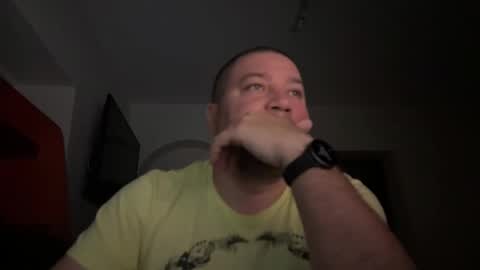 Oliver84 online show from April 3, 7:45 pm