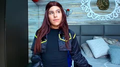 Snapshot of oliver__brown chatting on March 1, 8:42 pm Oliver online show from March 1, 8:42 pm