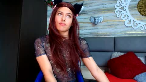 Snapshot of oliver__brown chatting on October 5, 10:07 pm Oliver online show from October 5, 10:07 pm