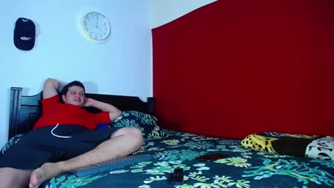 Oliver and MeganIndependent online show from October 17, 9:01 am