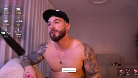 oliver_colt__ online show from October 30, 4:36 am