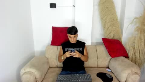 OLIVER online show from February 2, 12:26 pm