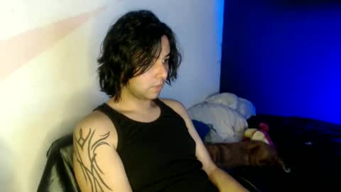 Snapshot of oliver_laid_2023 chatting on January 19, 4:14 pm oliver_laid_2023 online show from January 19, 4:14 pm