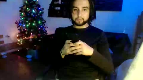 oliver_laid_2023 online show from December 18, 12:27 am