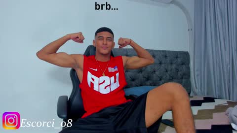 oliver_smith_2 online show from September 19, 5:02 pm