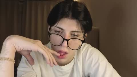 oliver online show from January 12, 9:42 pm