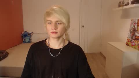 Oliver online show from November 6, 2:01 am