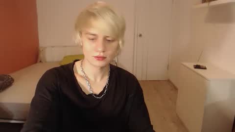 Oliver online show from November 21, 1:48 am