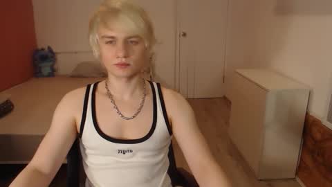 Oliver online show from February 27, 1:27 am