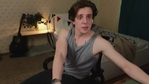 Oliver Evans online show from June 9, 2:23 am