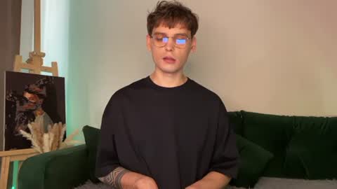 oliverlawrence online show from June 26, 12:42 pm