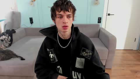 oliverrgroove online show from December 28, 8:26 am