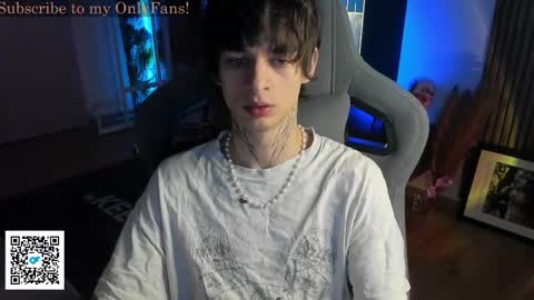 oliverrgroove online show from November 28, 3:25 pm