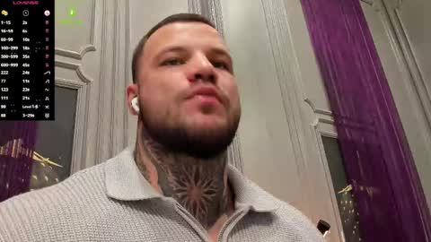 OliverSport online show from November 28, 10:40 am