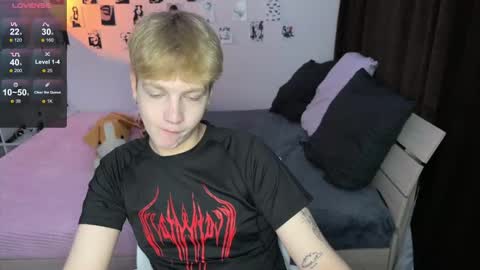 oliver online show from September 12, 5:35 pm