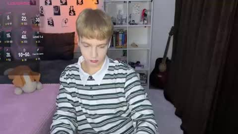 oliver online show from October 5, 2:37 pm