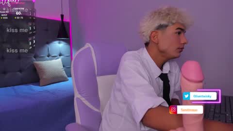 Oliver online show from September 22, 5:42 am