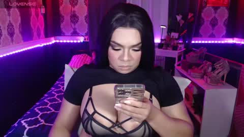 Snapshot of olivia_barda chatting on July 3, 11:16 am OLIVIA online show from July 3, 11:16 am