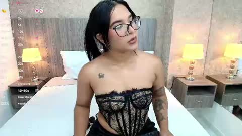 Olivia online show from August 6, 7:27 pm