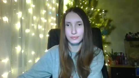 Olivia online show from December 19, 10:32 pm
